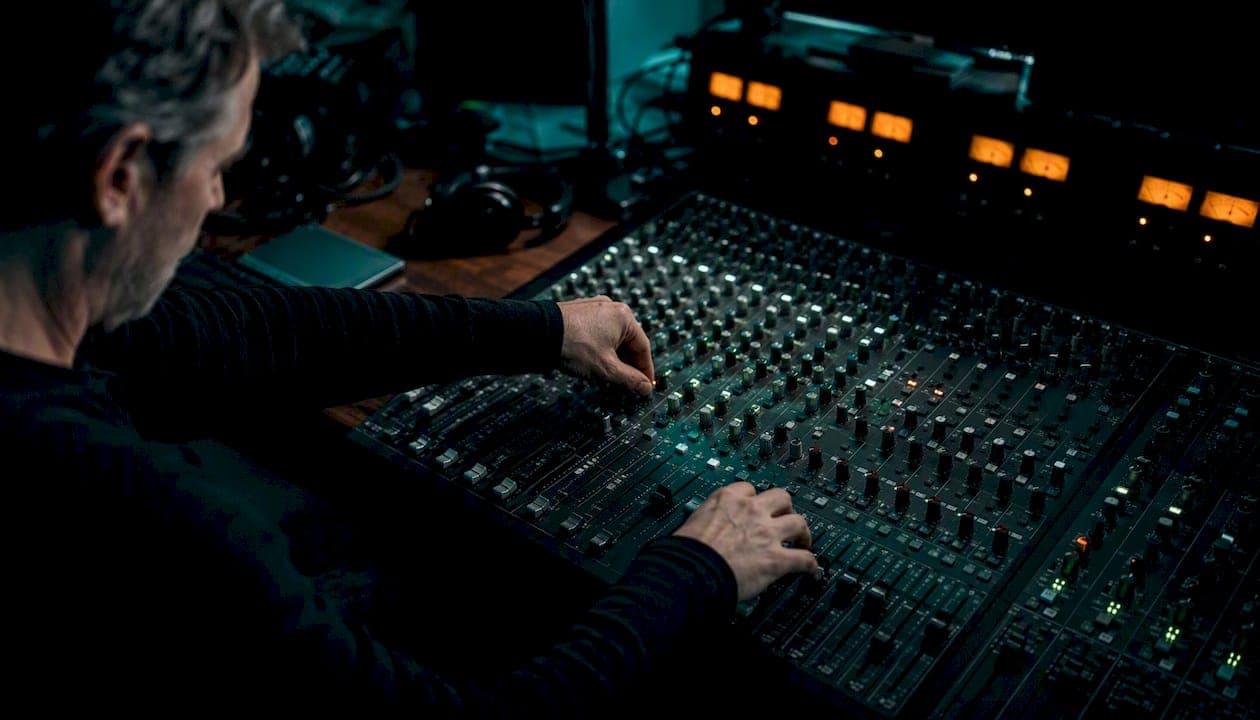 Step mixes: a clear mixing workflow for producers