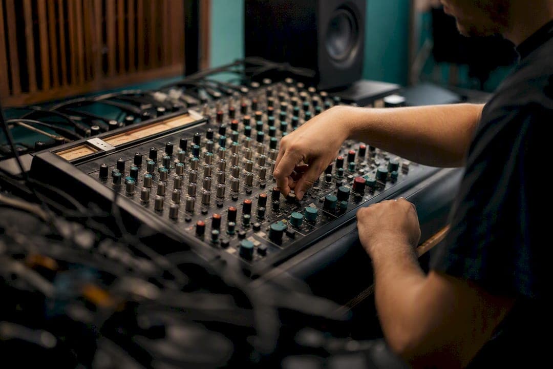 Gain staging mixing: the level discipline that fixes your plugins